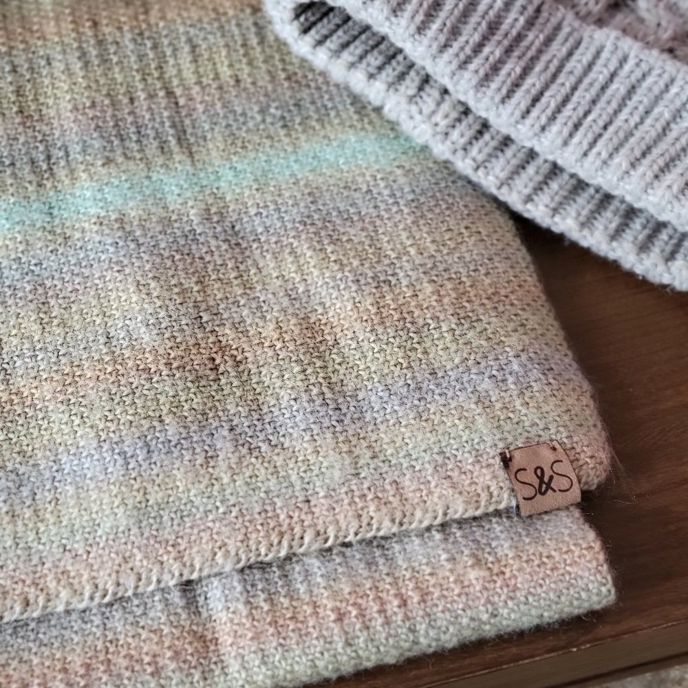 Hand-knit Linen Scarf